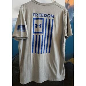 Men's UA Freedom Flag T-Shirt L Short Sleeve Tee Gray Heather USA America Comfy